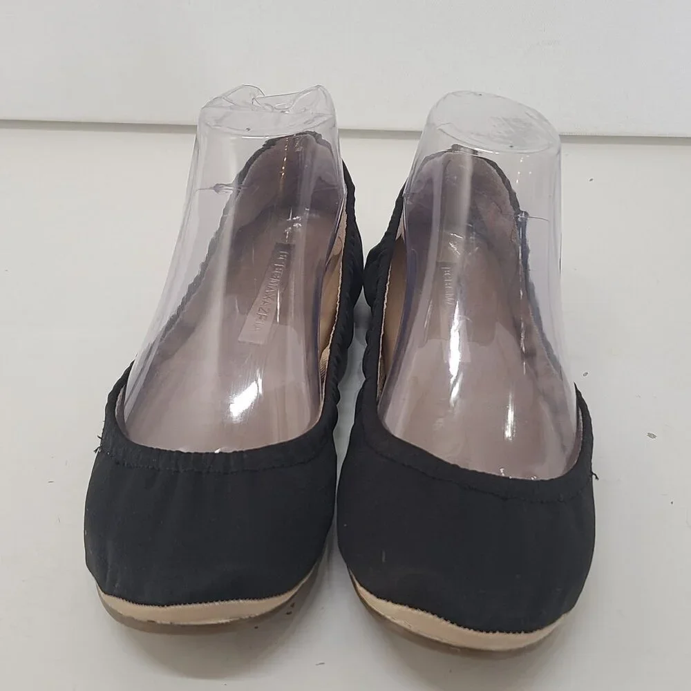 BCBGMaxazria Women's Classic Round Toe Elastic Heel Ballet Flats Black Size 8 - Picture 2 of 7